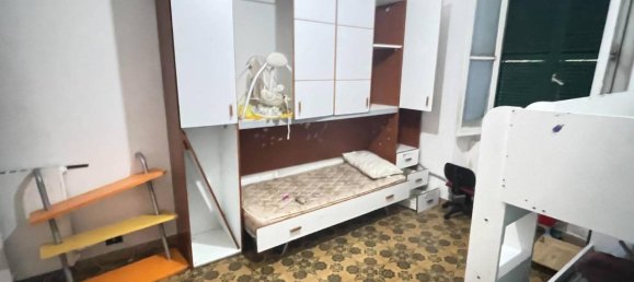 3 rooms Apartment in Genoa, Italy No. 116912 4