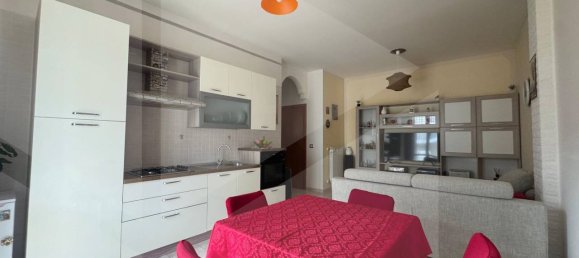 2 rooms Apartment in Foggia, Italy No. 21258 5