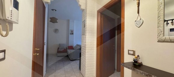 2 rooms Apartment in Foggia, Italy No. 21258 10