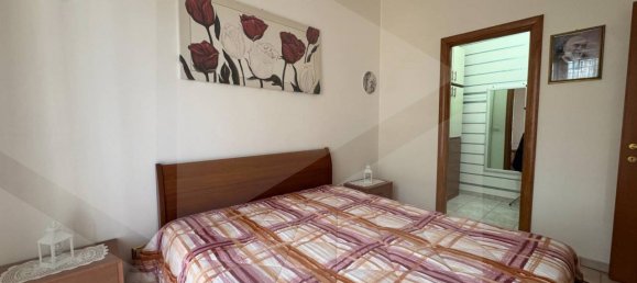 2 rooms Apartment in Foggia, Italy No. 21258 14
