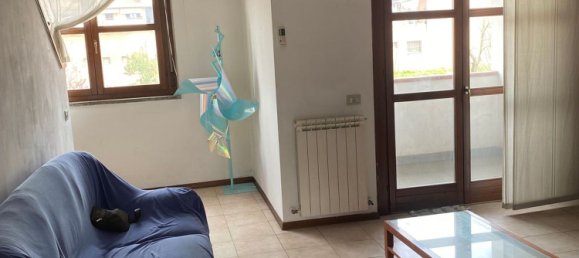 5 rooms Duplex in Prato, Italy No. 45963 5