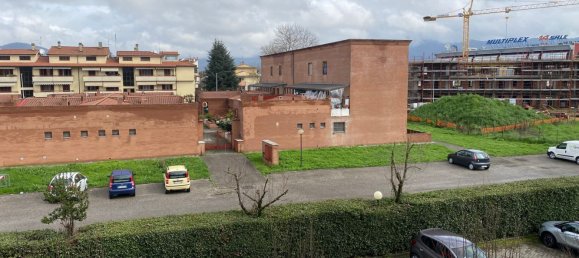 5 rooms Duplex in Prato, Italy No. 45963 13
