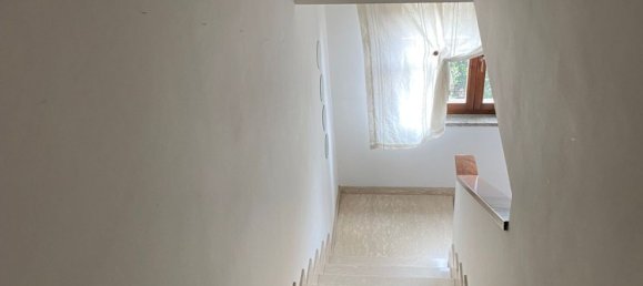 5 rooms Duplex in Prato, Italy No. 45963 7