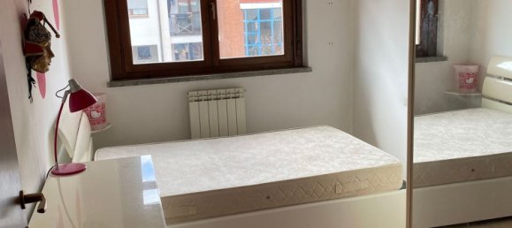 5 rooms Duplex in Prato, Italy No. 45963 9