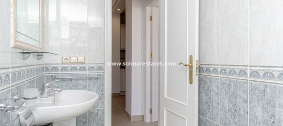 3 bedrooms Villa in Alicante, Spain No. 181619 21