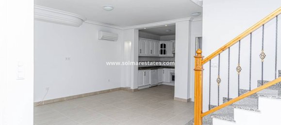 3 bedrooms Villa in Alicante, Spain No. 181619 12