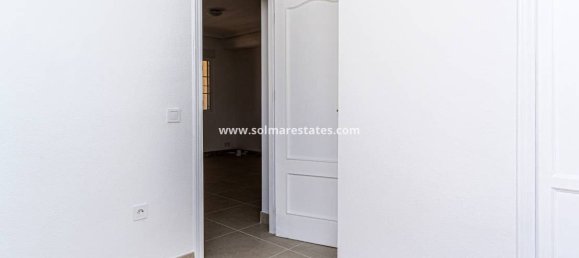 3 bedrooms Villa in Alicante, Spain No. 181619 28