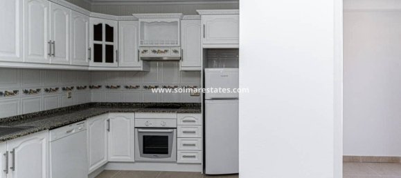 3 bedrooms Villa in Alicante, Spain No. 181619 17