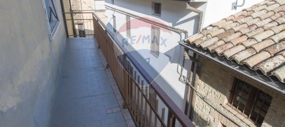 3 bedrooms House in Vernasca, Italy No. 308667 9