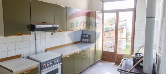 3 bedrooms House in Vernasca, Italy No. 308667 3