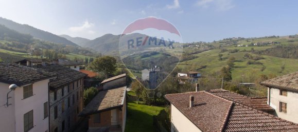 3 bedrooms House in Vernasca, Italy No. 308667 16
