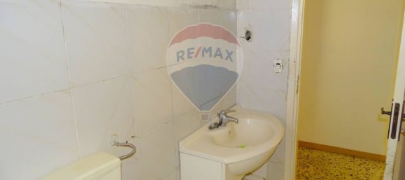 Квартира с 4 комнатами в Катания, Италия № 286400 17