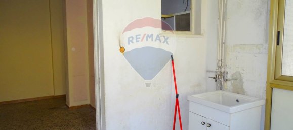 Квартира с 4 комнатами в Катания, Италия № 286400 12