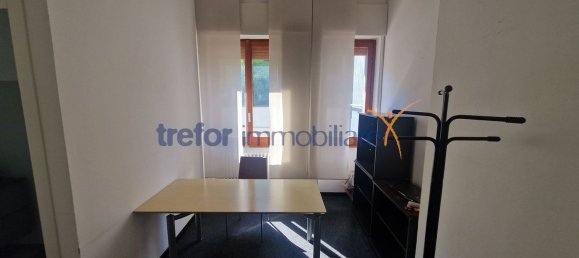 68m² Office in San Donato Milanese, Italy No. 359004 8