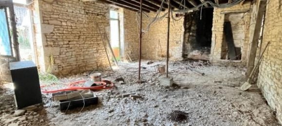 Studio in Nerondes, France No. 247710 2