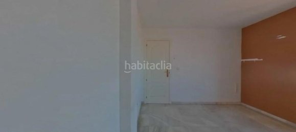 Apartamento de 3 dormitorios en La Duquesa, Spain No. 87773 28