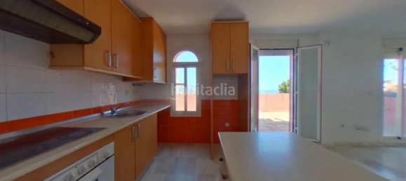 Apartamento de 3 dormitorios en La Duquesa, Spain No. 87773 17