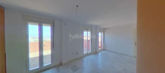 Apartamento de 3 dormitorios en La Duquesa, Spain No. 87773 43