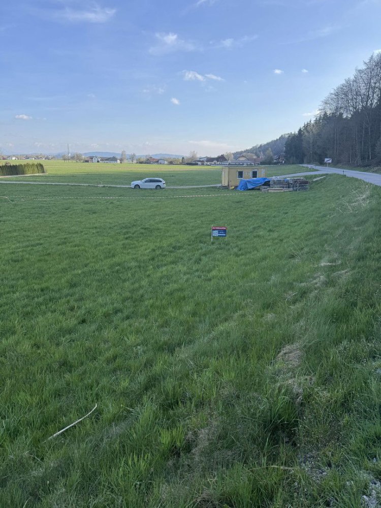 Terreno en Pfaffstatt, Austria 681 m² No. 156065