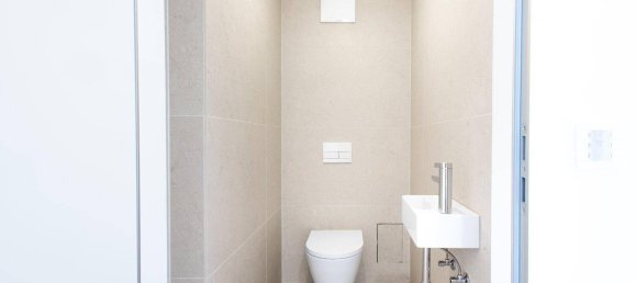 4 rooms Apartment in Vienna, Austria No. 171528 8