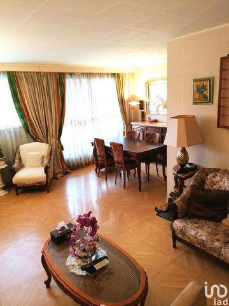 شقة 2 غرف نوم  في Meaux, France رقم 24903