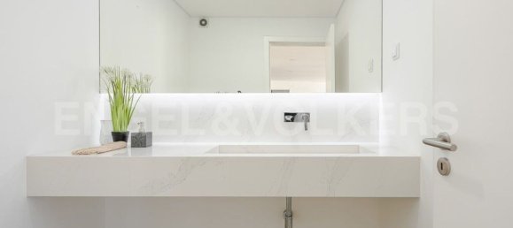 4 bedrooms Apartment in Lisbon, Portugal No. 86913 13