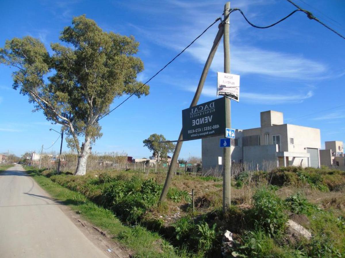  Land in Campo Creado, Argentina No. 48107