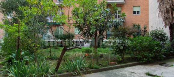 1 bedroom Apartment in Milan, Italy No. 240976 12