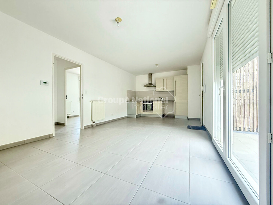 Apartamento de 2 habitaciónes en Le Rove, France No. 344339