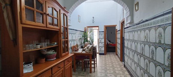 3 bedrooms House in Cadiz, Spain No. 185661 4