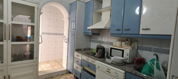 3 bedrooms House in Cadiz, Spain No. 185661 18