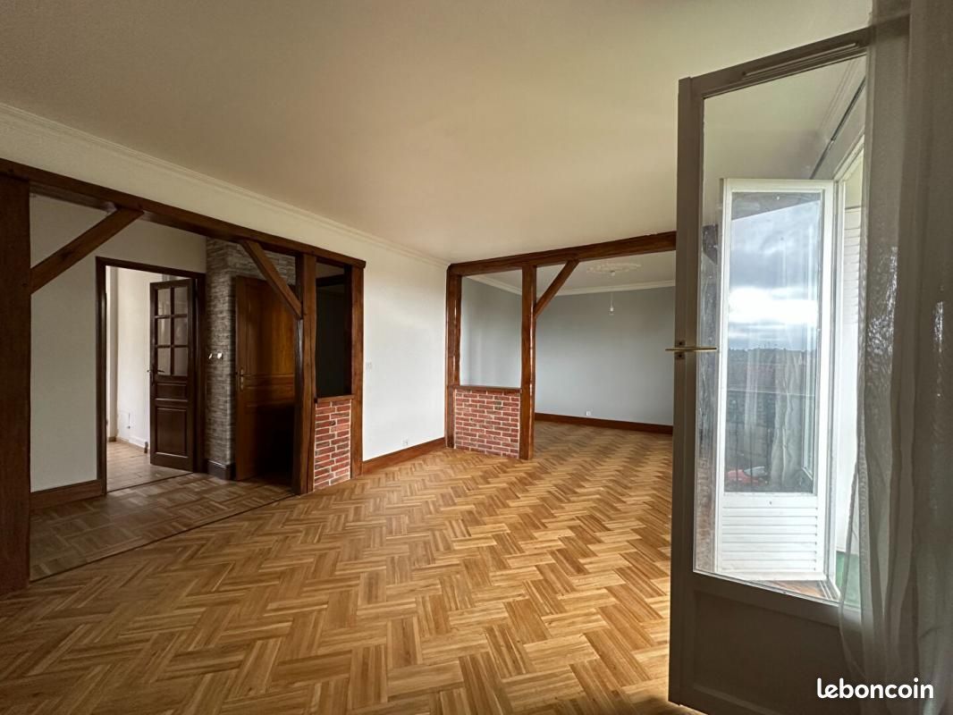 3 غرف نوم شقة في Blois, France رقم 95113