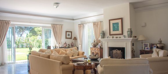 5 bedrooms House in Cadiz, Spain No. 29236 19