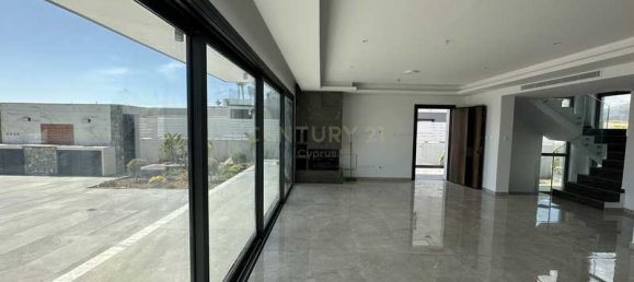 4 bedrooms Villa in Parekklisia, Cyprus No. 6519 7