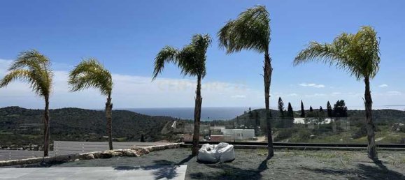 4 bedrooms Villa in Parekklisia, Cyprus No. 6519 12