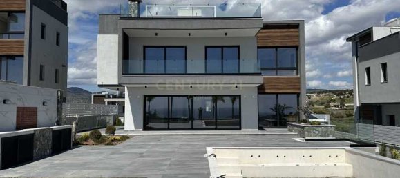 4 bedrooms Villa in Parekklisia, Cyprus No. 6519 9