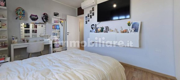 2 bedrooms Apartment in Cologno Monzese, Italy No. 64354 22