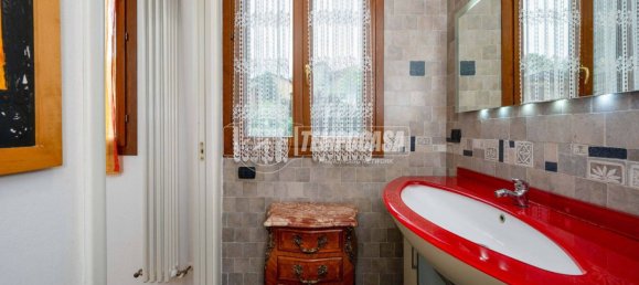 3 غرف نوم شقة في Castellarano, Italy رقم 273895 14