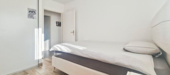 6 bedrooms House in Saint-Xandre, France No. 294642 6