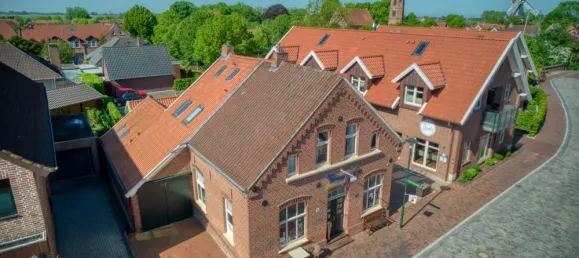 2 bedrooms Commercial property in Leer, Germany No. 299822 2