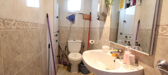 Propiedad comercial de 1 dormitorio en Guardamar del Segura, Spain No. 93348 7