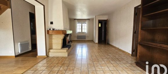 5 bedrooms House in Notre-Dame-d'Oe, France No. 313752 3