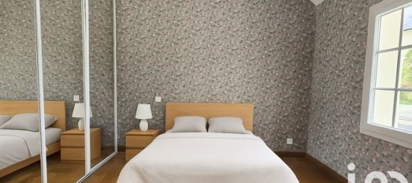 5 bedrooms House in Notre-Dame-d'Oe, France No. 313752 8