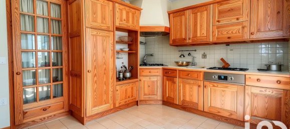 5 bedrooms House in Notre-Dame-d'Oe, France No. 313752 5