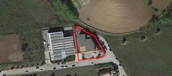 550m² Warehouse in Porto San Giorgio, Italy No. 375068 17