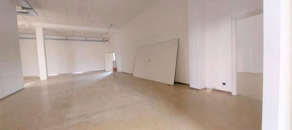 550m² Warehouse in Porto San Giorgio, Italy No. 375068 10