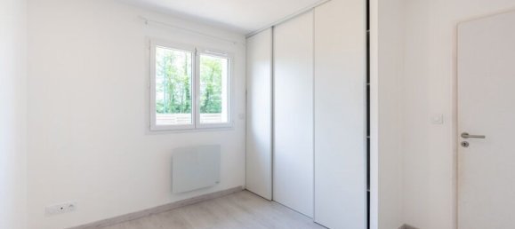 Villa de 4 dormitorios en Roquefort, France No. 321453 8