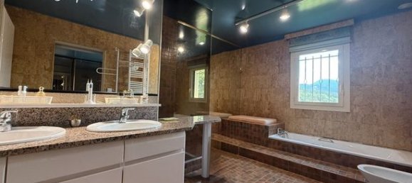 4 Schlafzimmer Haus in Chateauvieux, France, Nr. 304508 8