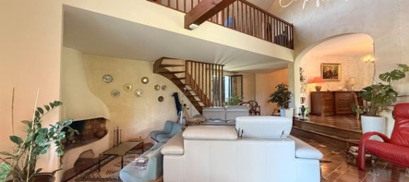 4 Schlafzimmer Haus in Chateauvieux, France, Nr. 304508 18