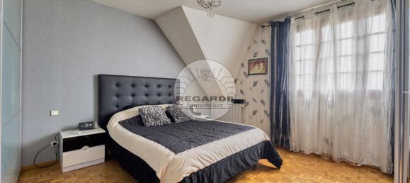 4 Schlafzimmer Haus in Drancy, France, Nr. 163253 9